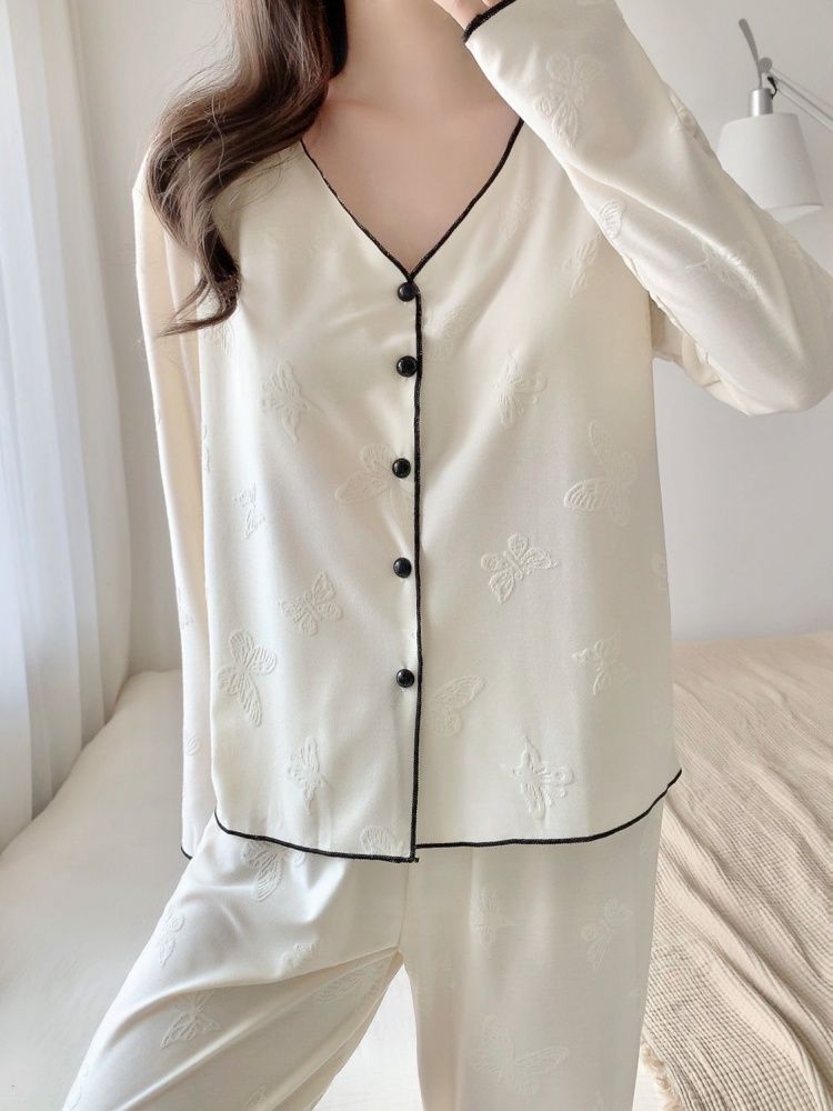 Butterfly Dream – Modal Kadın Pijama Takımı (3 Parça+Göğüs Pedli)