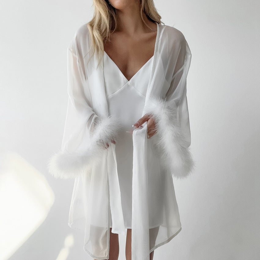 Noir de Plume – Beyaz Tül Tüylü Lüks Kadın Sabahlık