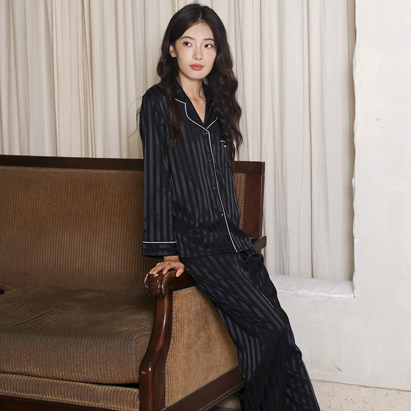 Satin Stripe – Saten Çizgili Kadın Pijama Takımı