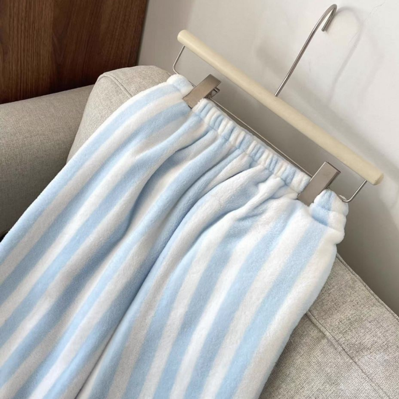 Stripe Flanel – Yumuşak Pamuklu Çizgili Flanel Pijama Seti