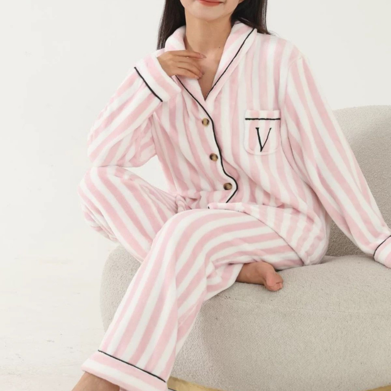 Stripe Flanel – Yumuşak Pamuklu Çizgili Flanel Pijama Seti