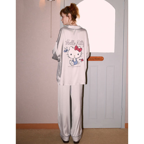 Bonjour Kitty – Uzun Kollu Saten Kadın Pijama Takımı