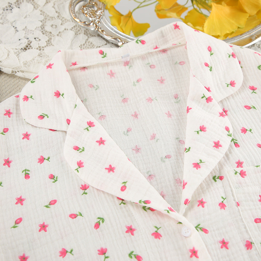 Floral Breeze – Pamuklu Şortlu Kadın Pijama Takımı