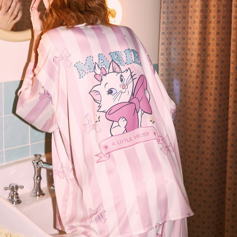 Lovely Marie – Çizgili Saten Kadın Pijama Takımı