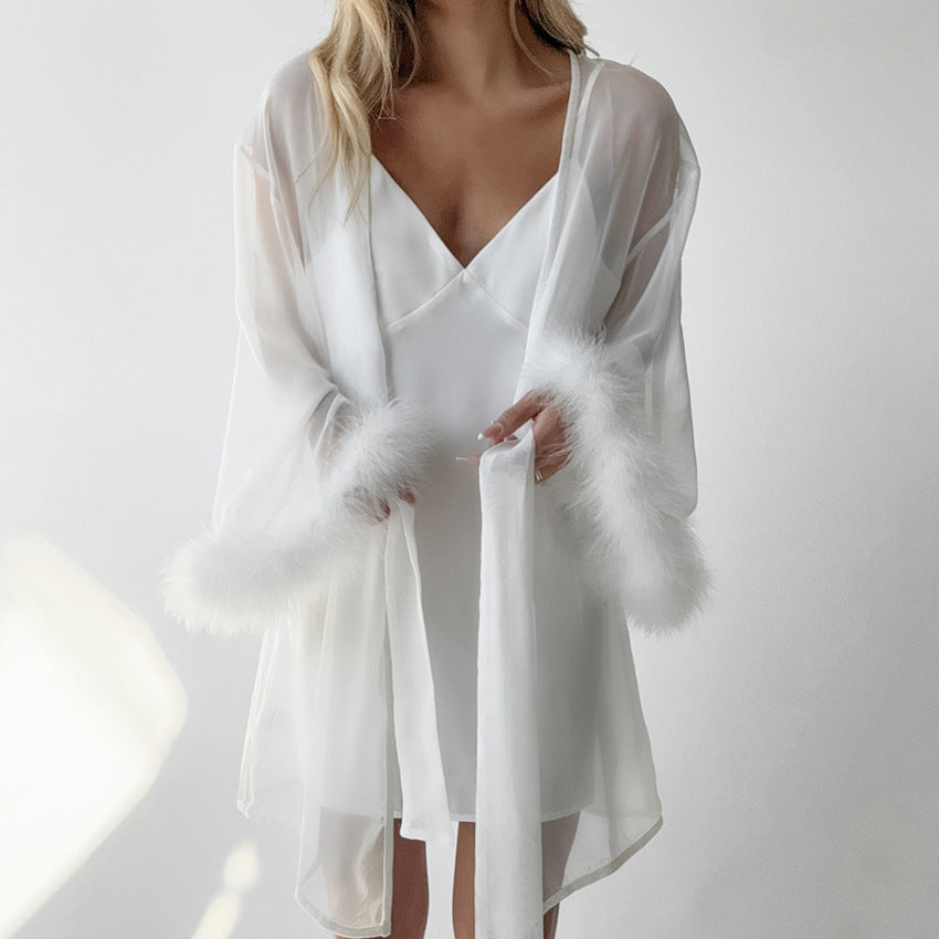 Noir de Plume – Beyaz Tül Tüylü Lüks Kadın Sabahlık