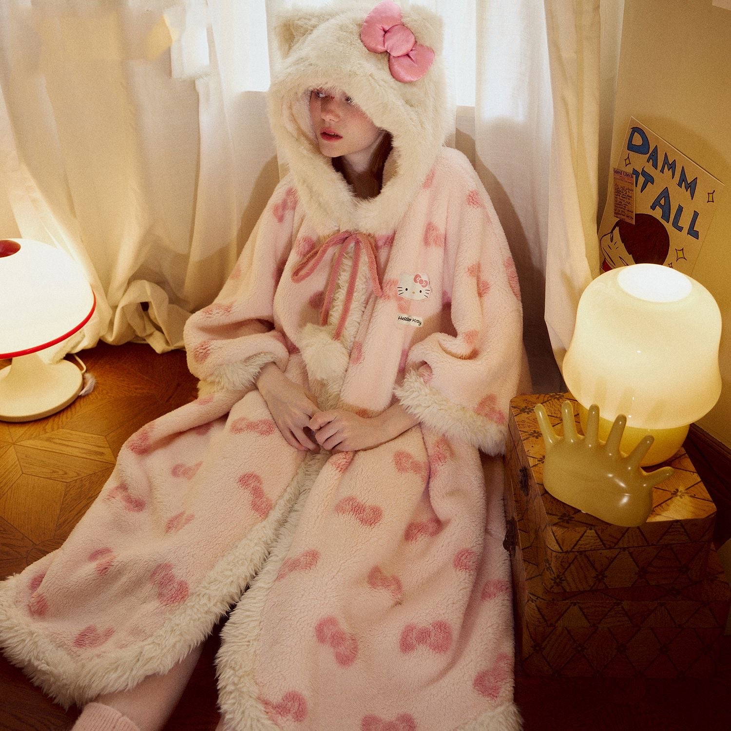 Pink Bow – Kapüşonlu Peluş Kadın Sabahlık