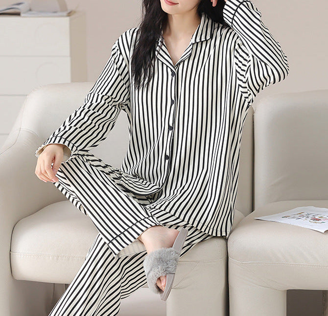 PureEase – Göğüs Pedli Pamuklu Pijama Takımı