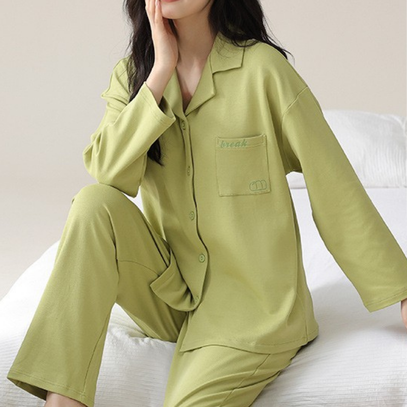 PureEase – Göğüs Pedli Pamuklu Pijama Takımı