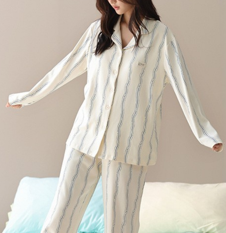 PureEase – Göğüs Pedli Pamuklu Pijama Takımı