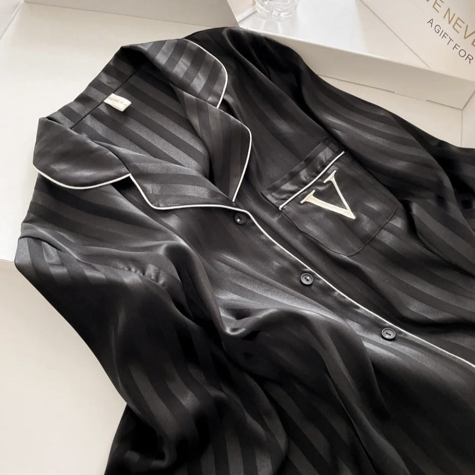 Satin Stripe – Saten Çizgili Kadın Pijama Takımı