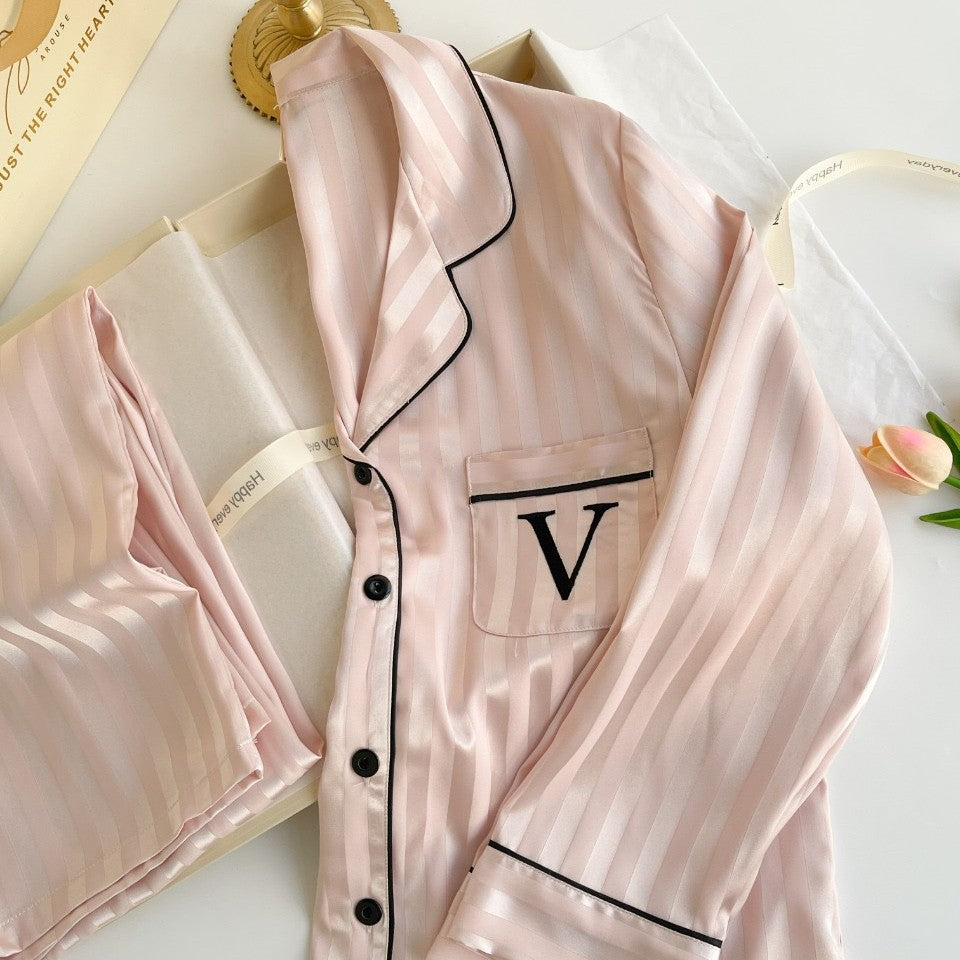 Satin Stripe – Saten Çizgili Kadın Pijama Takımı