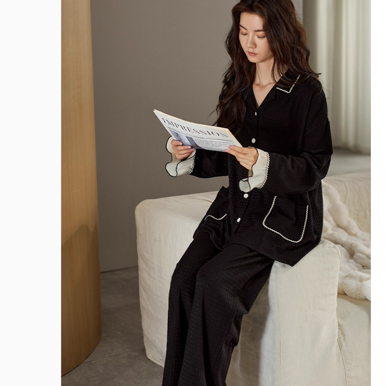 Siyah Fransız Stil Pamuklu Pijama Takımı