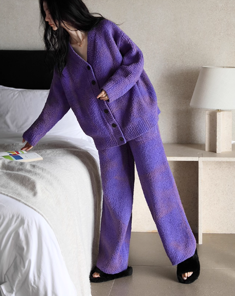 Mor Batik Desenli Yumuşak Polar Pijama Takımı