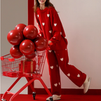 Kırmızı Kalp Desenli Yumuşak Polar Pijama Takımı