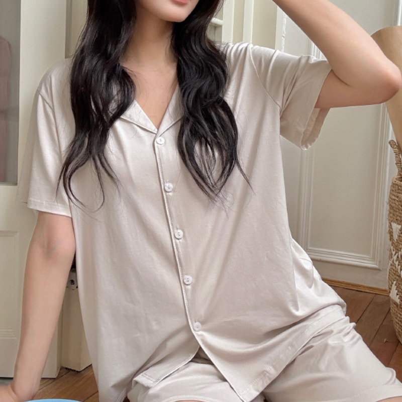 Every Day Comfort – Taş Gri Şortlu Kadın Pijama Takımı