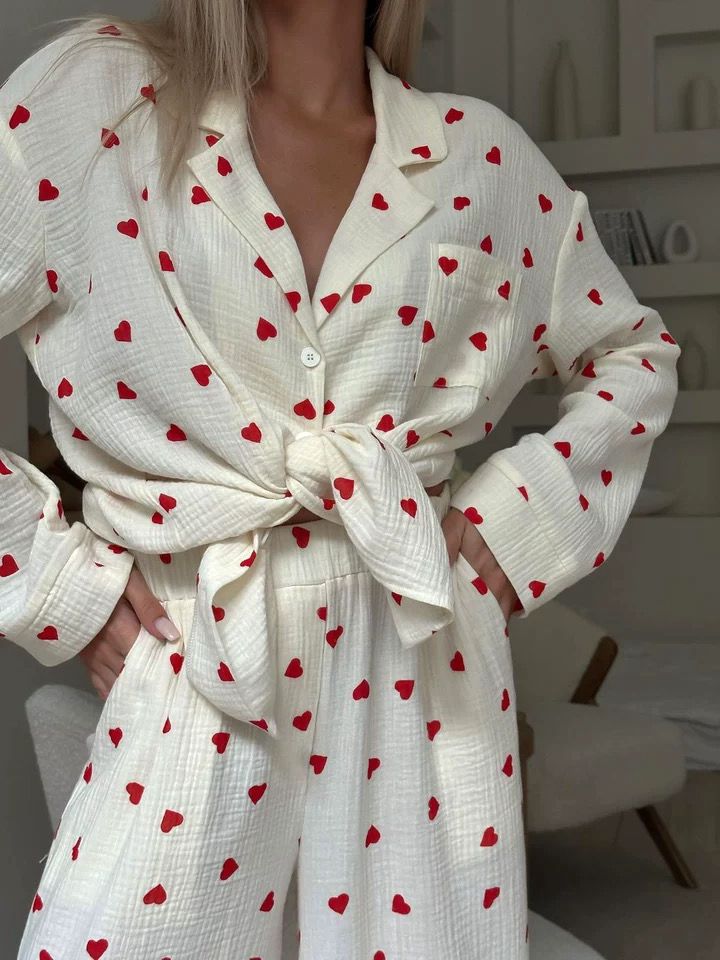 Heart Bliss – Pamuklu Kalp Desenli Kadın Pijama Takımı