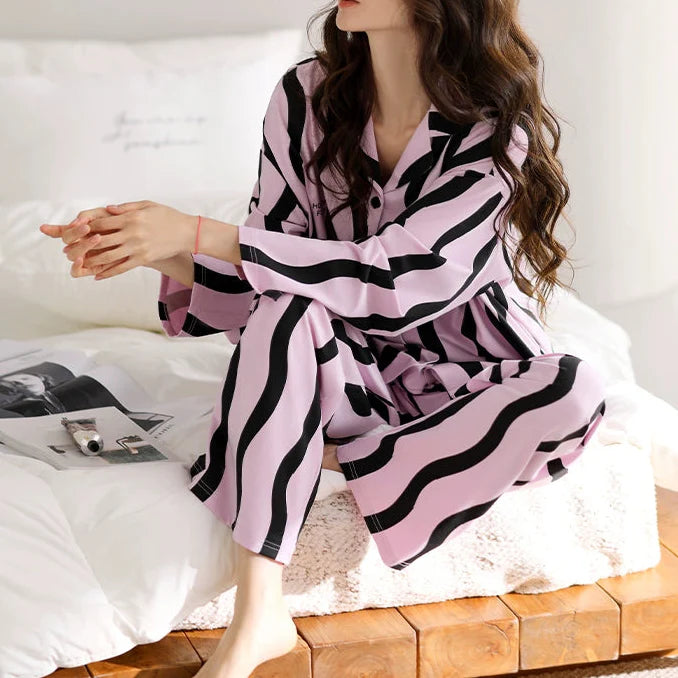 Mor Dalga Desenli Pamuklu Pijama Takımı