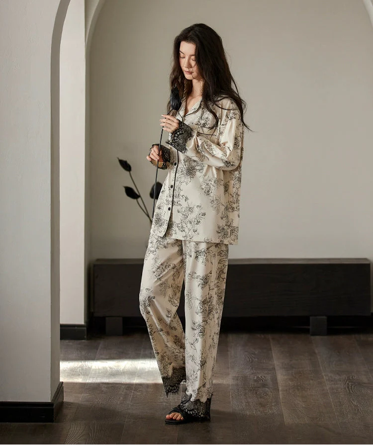 Ekru Dantel Detaylı Vintage Pamuklu Pijama Takımı