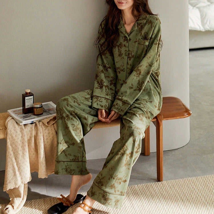 Pijama de algodón verde con diseño vintage