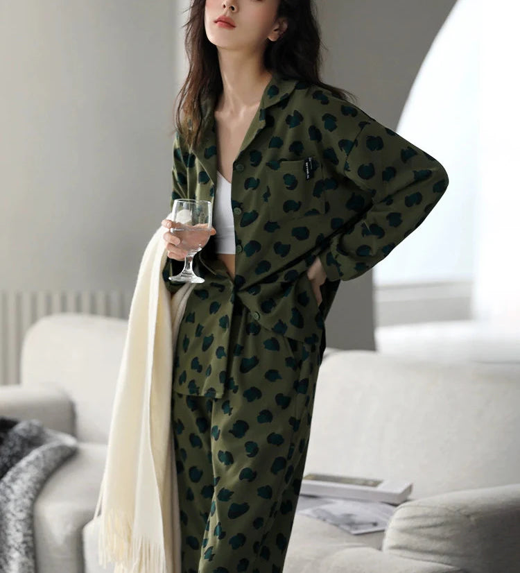 Yeşil Leopar Desenli Pamuklu Pijama Takımı