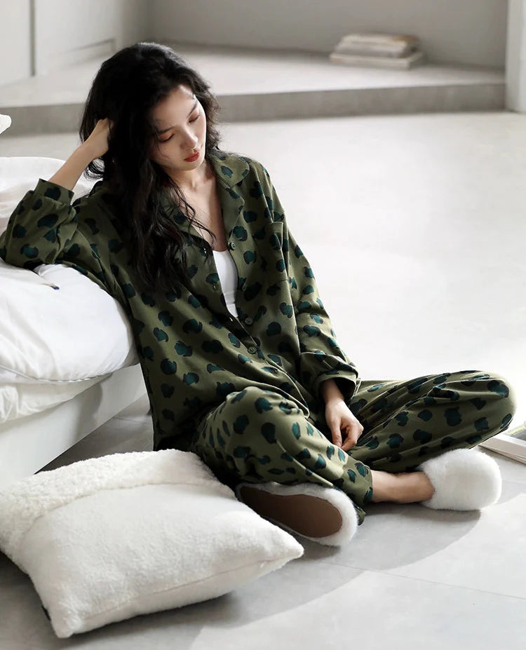 Yeşil Leopar Desenli Pamuklu Pijama Takımı