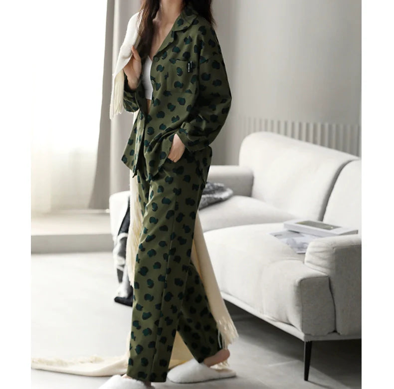 Yeşil Leopar Desenli Pamuklu Pijama Takımı