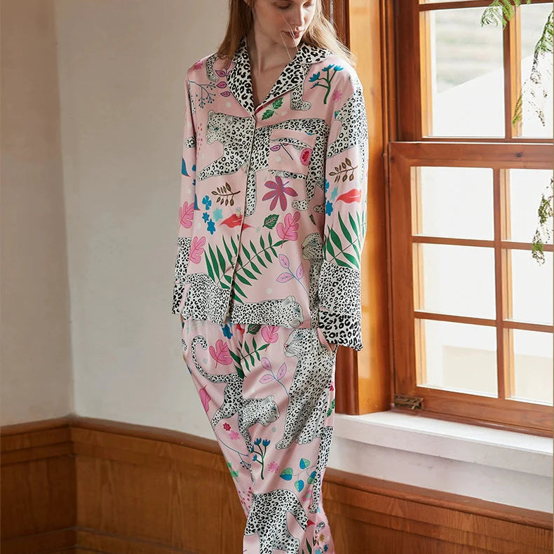 Kar Leopar Fransız Lüks Saten Pijama Takımı