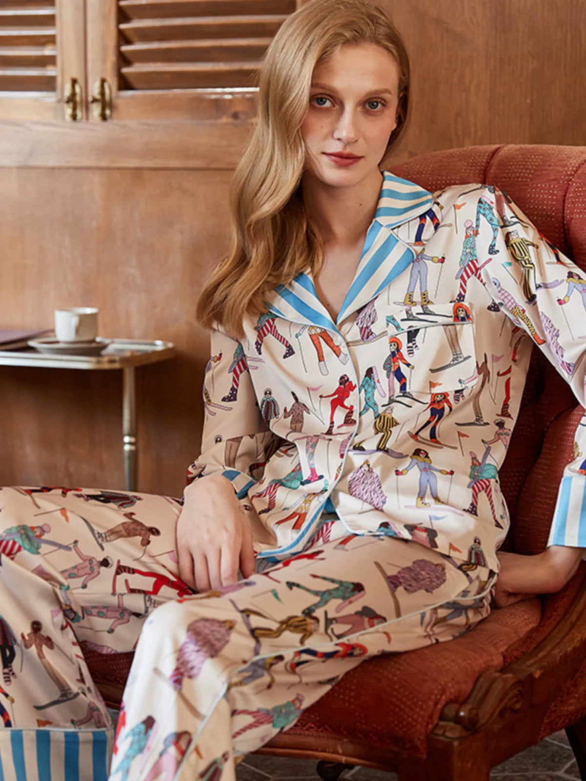 Maison Editorial Desenli Premium Saten Pijama Takımı