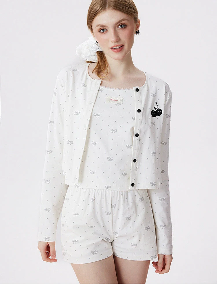 Beyaz Fiyonk Desenli Pamuklu Pijama Takımı