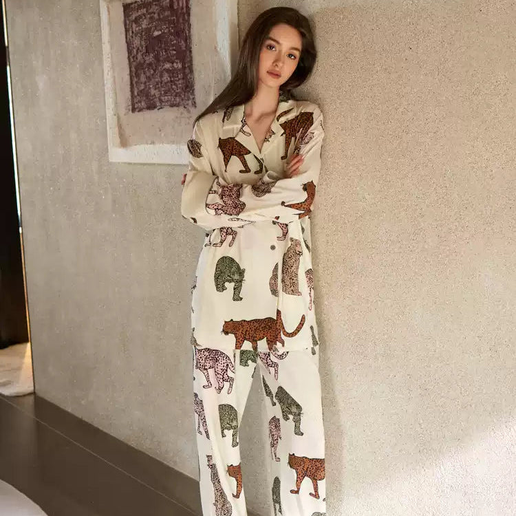 Leopar Desenli Renkli Baskılı Pamuklu Pijama Takımı