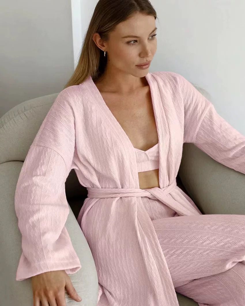 Soft Knit Elegance – 3’lü Kadın Pijama Set