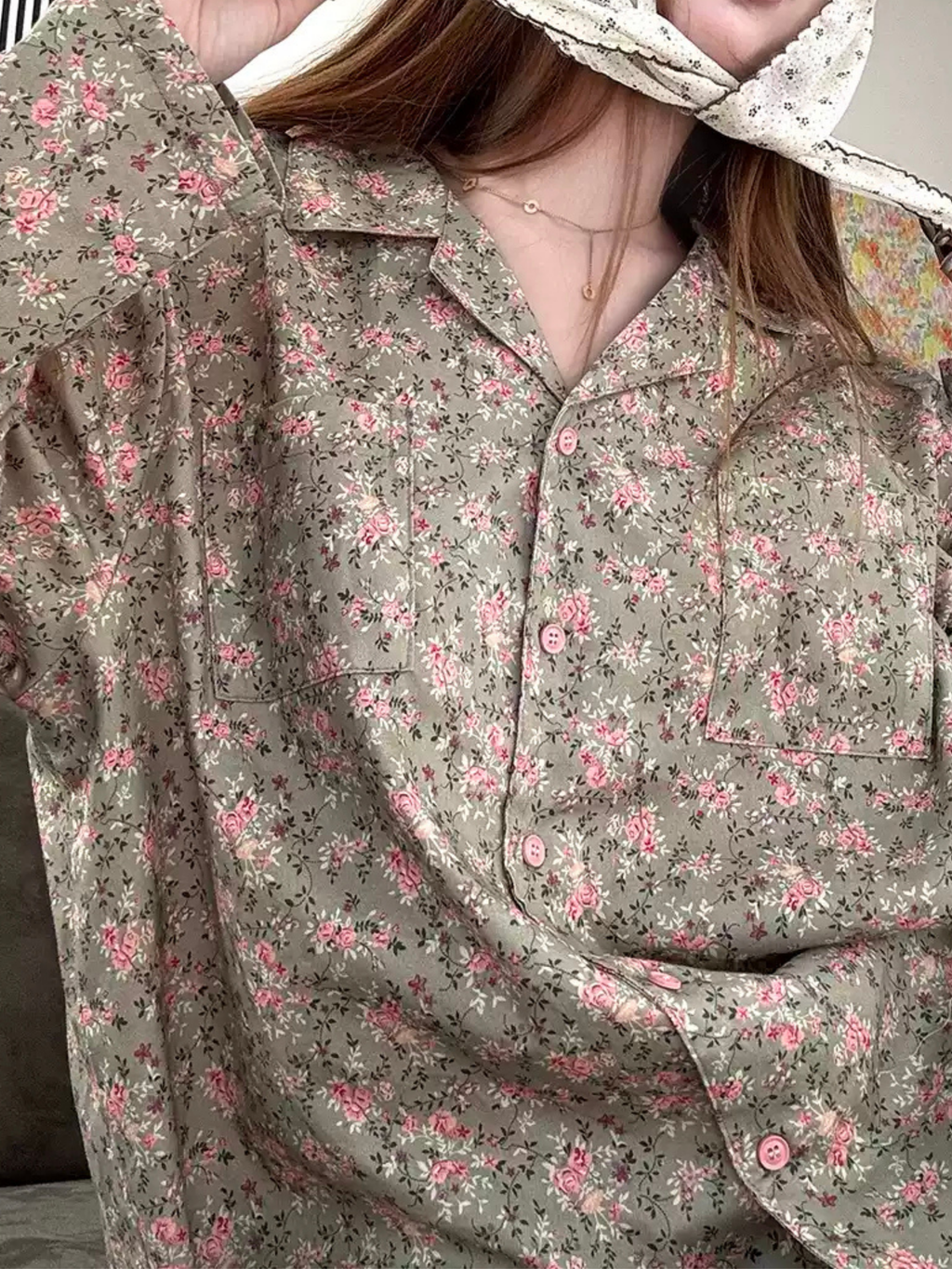 Pijama de Algodón con Estampado Floral Retro