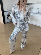 Conjunto de pijama de satén de lujo con estampado de leopardo