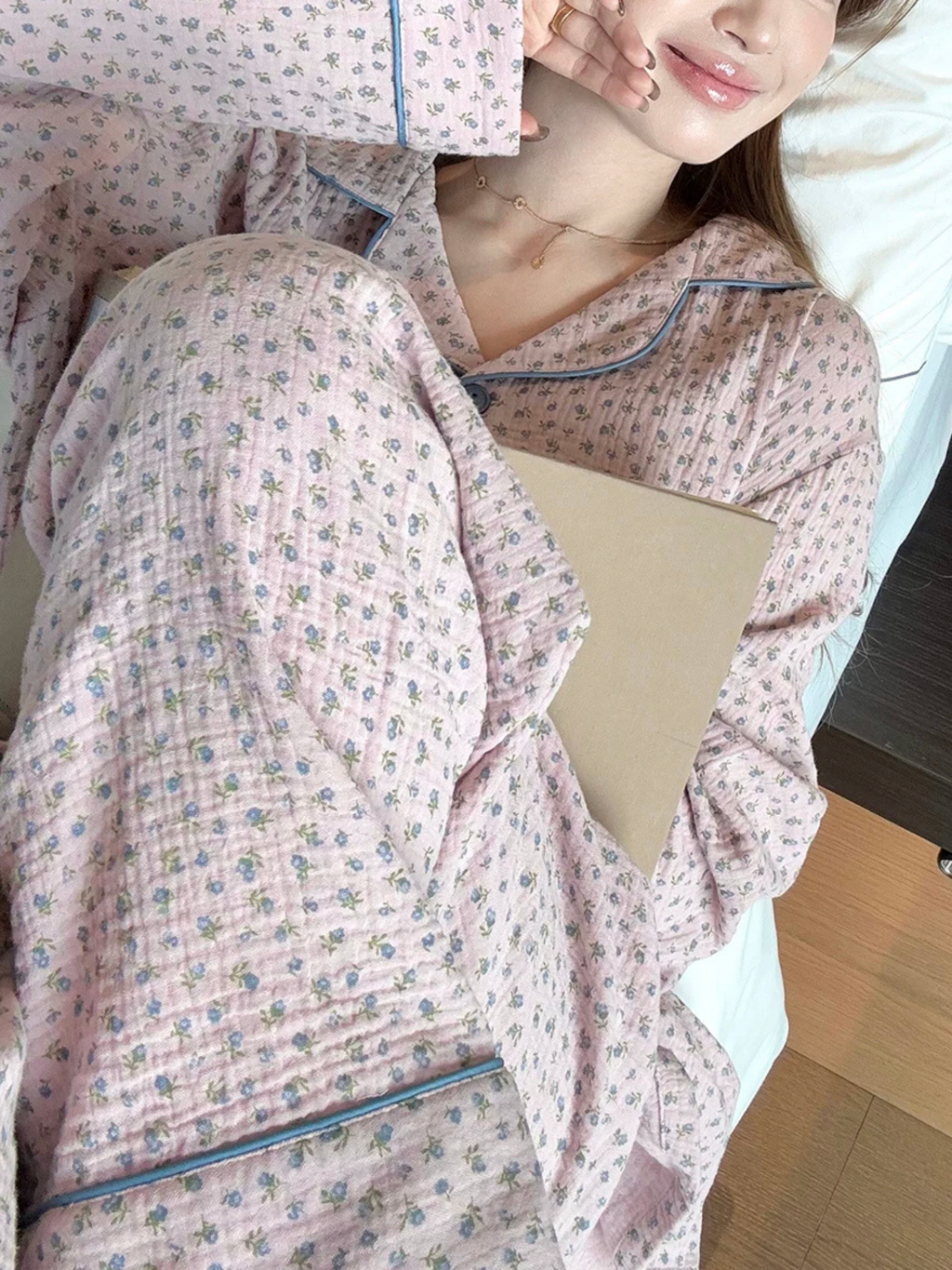 Pamuklu Çiçek Desenli Pijama Takımı