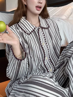 Pijama de algodón a rayas marrones